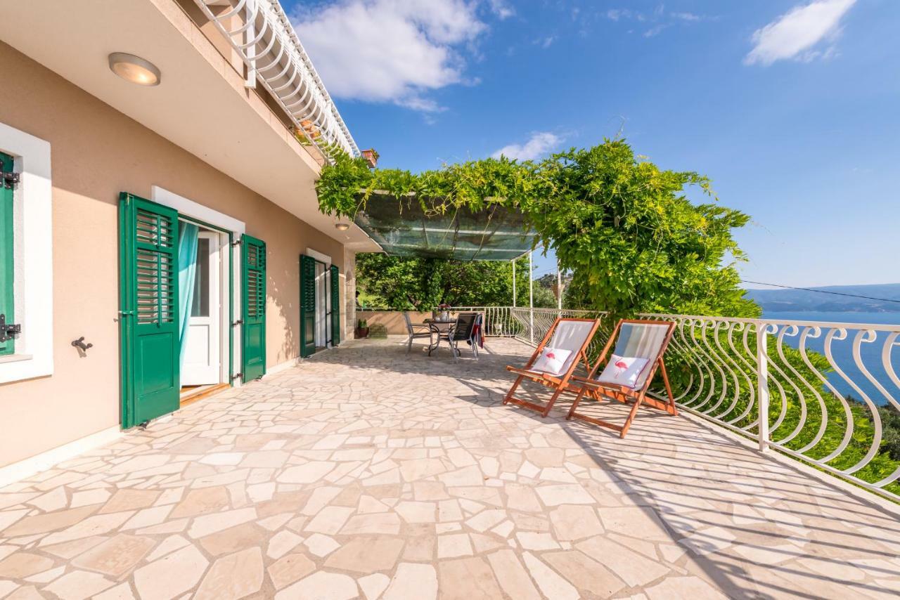 Holiday Home Figa Omiš Exterior foto
