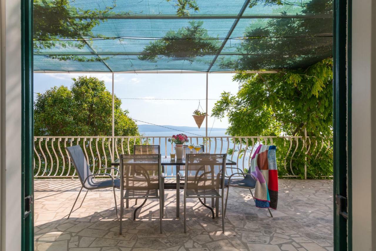 Holiday Home Figa Omiš Exterior foto