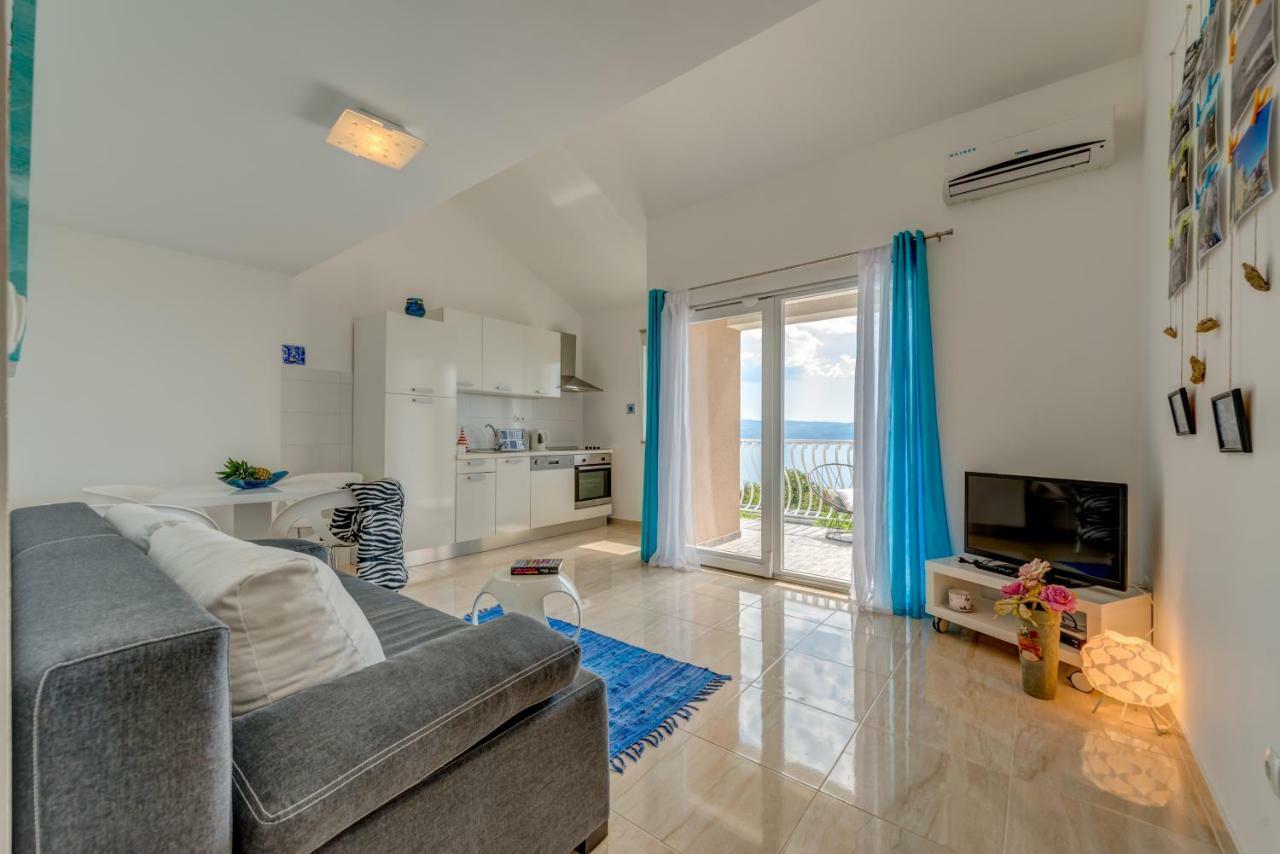Holiday Home Figa Omiš Exterior foto